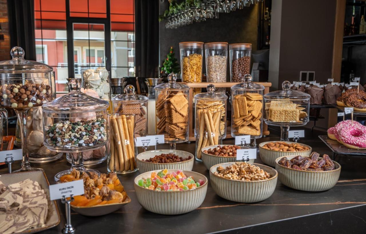 Levor Hotel Bursa Eksteriør billede